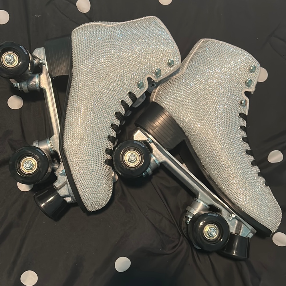 Silver Rhinestone Women’s Roller Skates